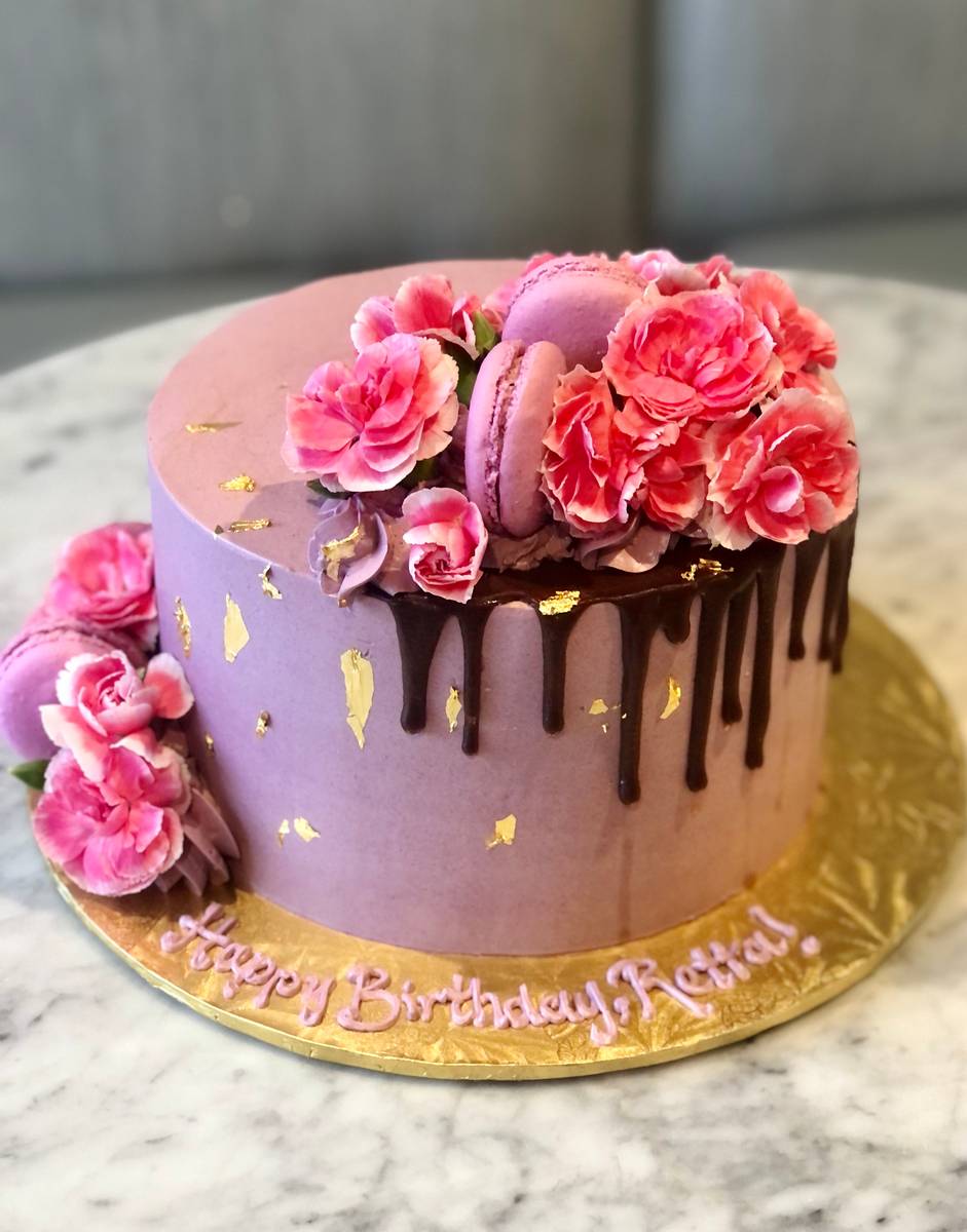 Signature Style Custom Cakes - For the Love of Sugar