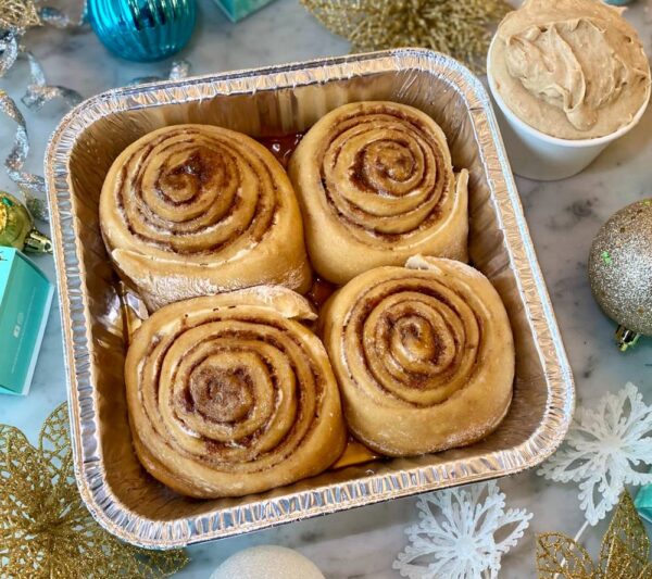 Cinnamon Roll Trays