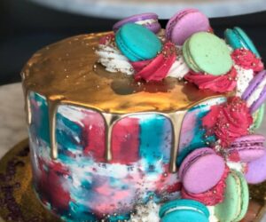 How Watercolor Techniques Transform Our Custom Signature Style Cake